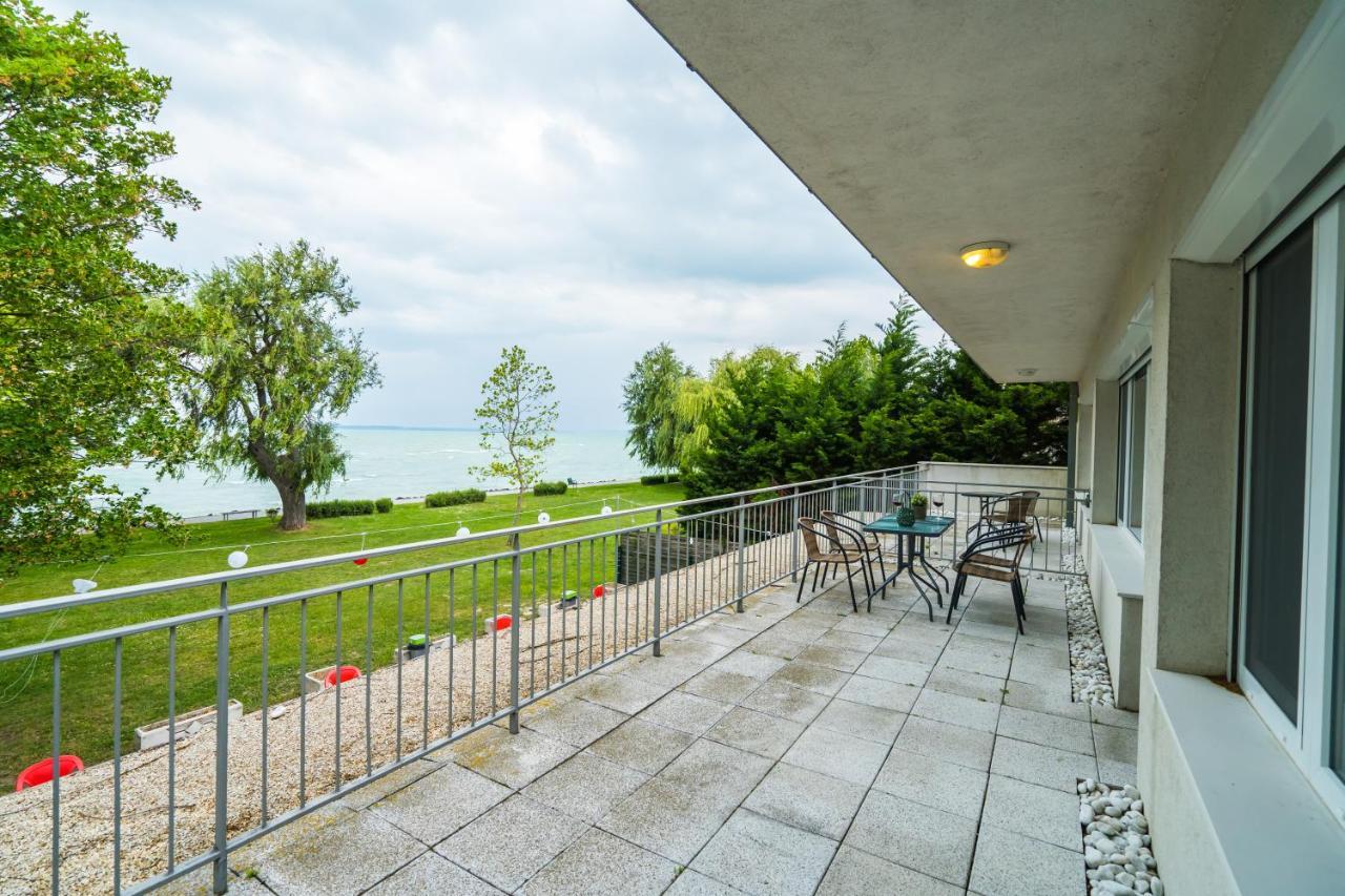 Siesta Sziget - Balaton-Parti Apartmanok Siófok Extérieur photo