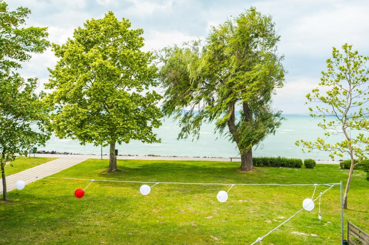 Siesta Sziget - Balaton-Parti Apartmanok Siófok Extérieur photo